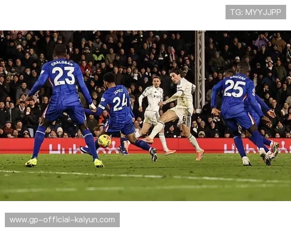 切尔西又平了！赛后球迷嘘声震天