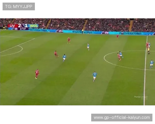 利物浦边路连攻让后防不断出现裂缝