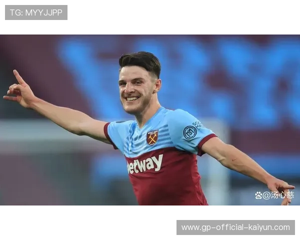 西汉姆联防线协防意识增强,补位及时 西汉姆联防线协防意识增强,补位及时